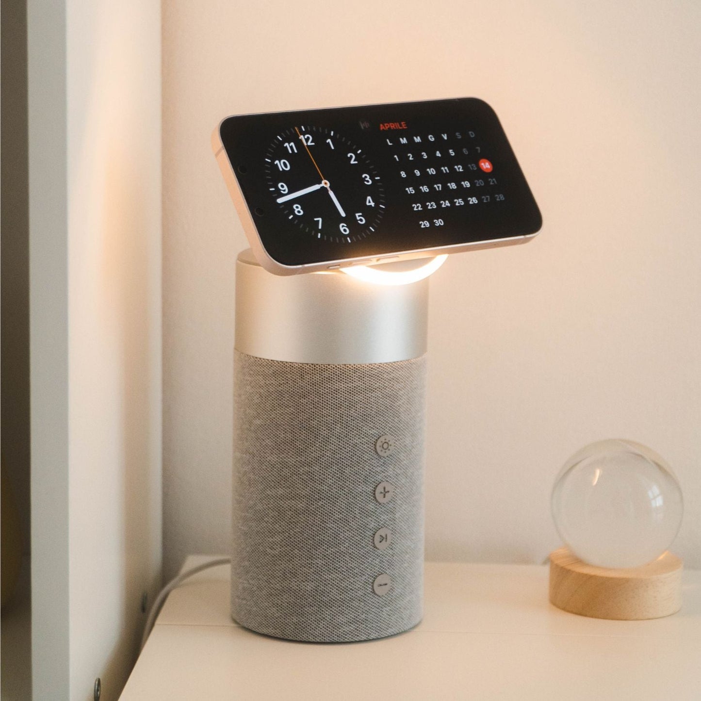 2 in 1 Magnetic Charger & Speaker - MoodPeach