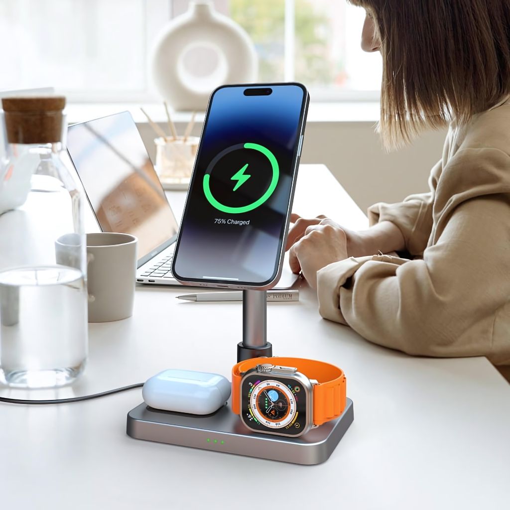3 in 1 Magnetic Charger with Telescopic Reach for Apple - MoodPeach