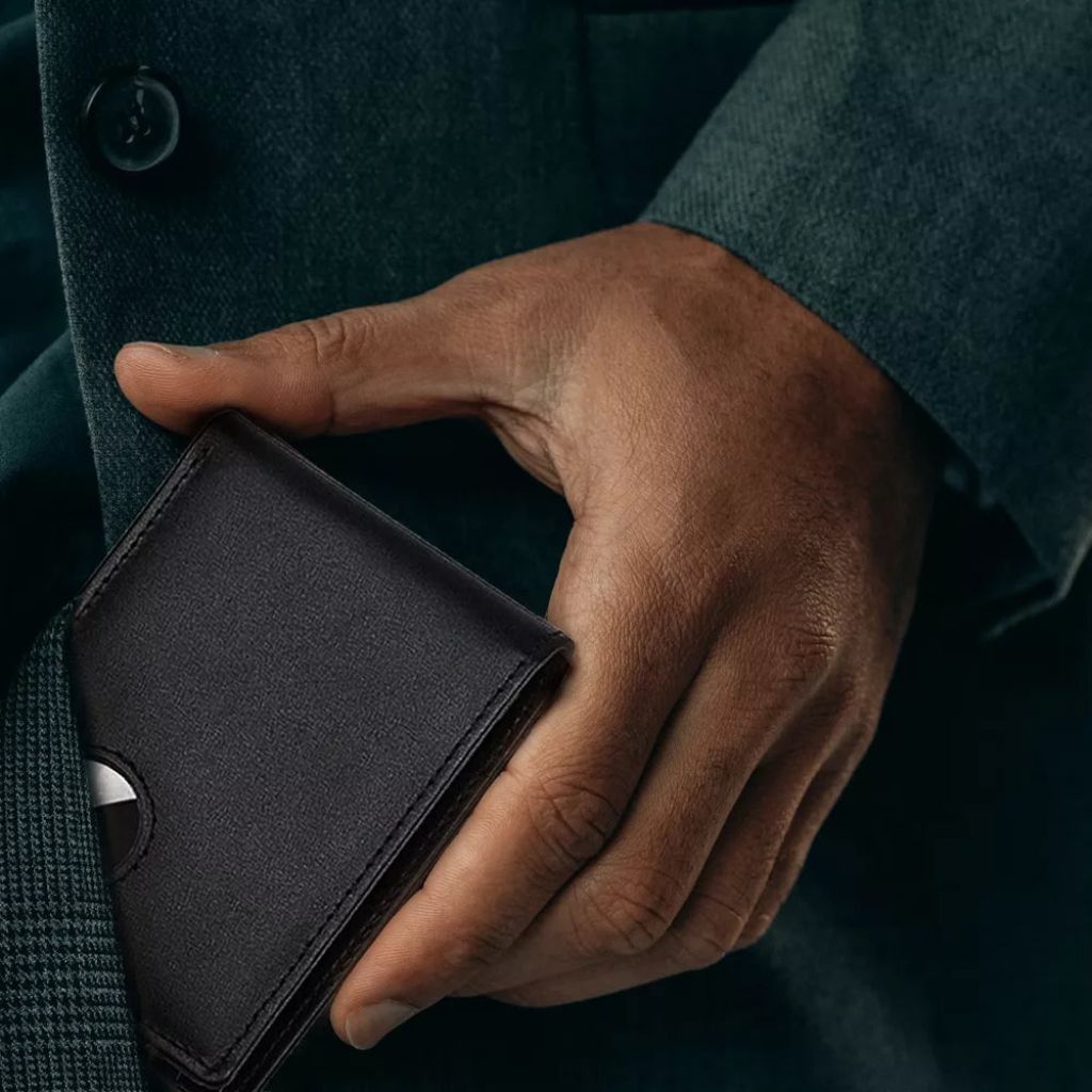 AirTag Leather Wallet - MoodPeach