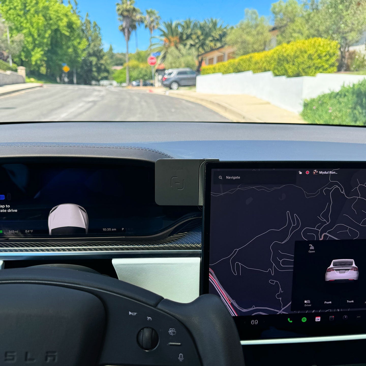 MagBak Phone Mount And Charger for Tesla Model S and X - MoodPeach